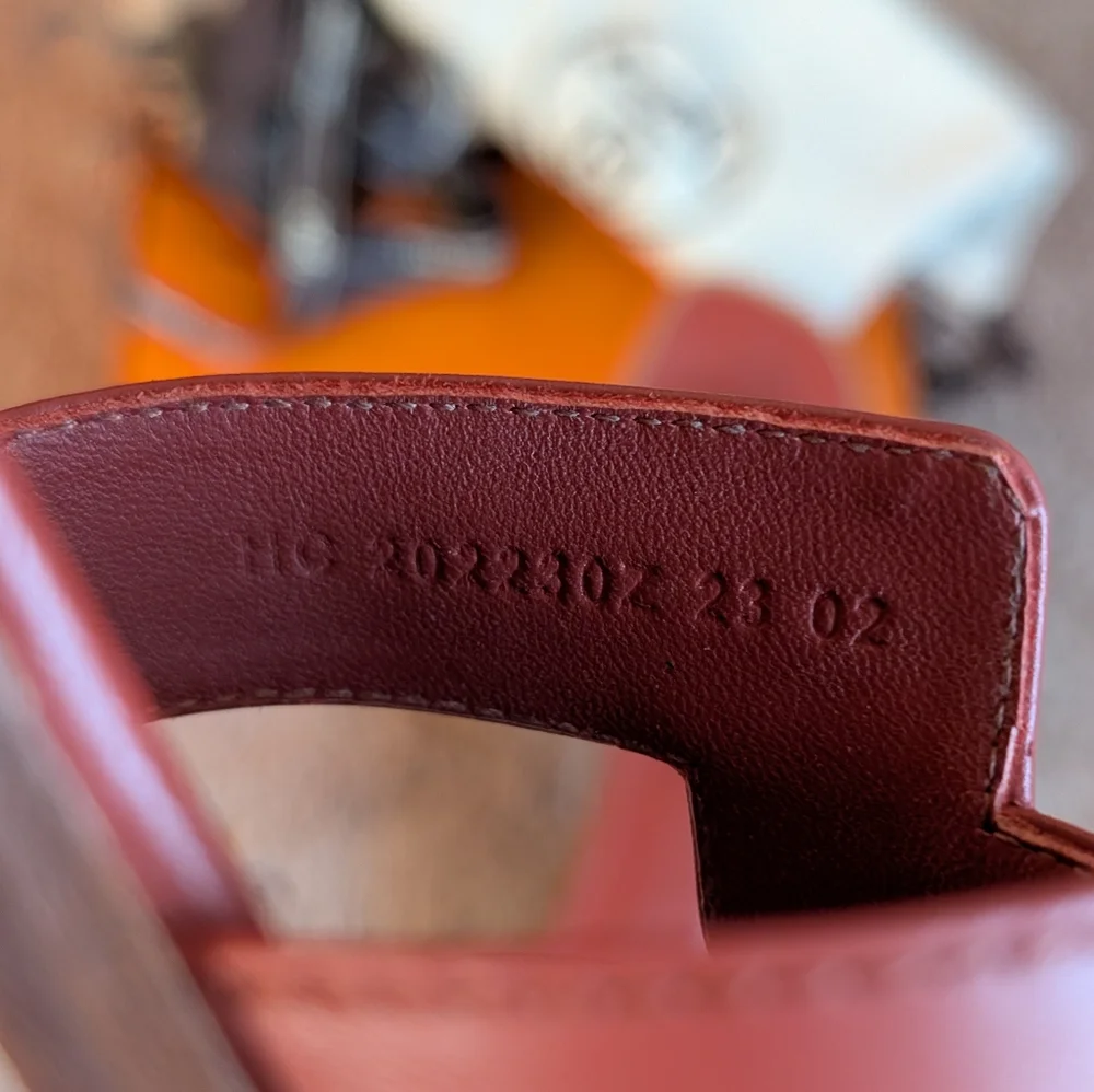 Hermes Oran Orange Brulee Size 38 - Picture 3 of 14